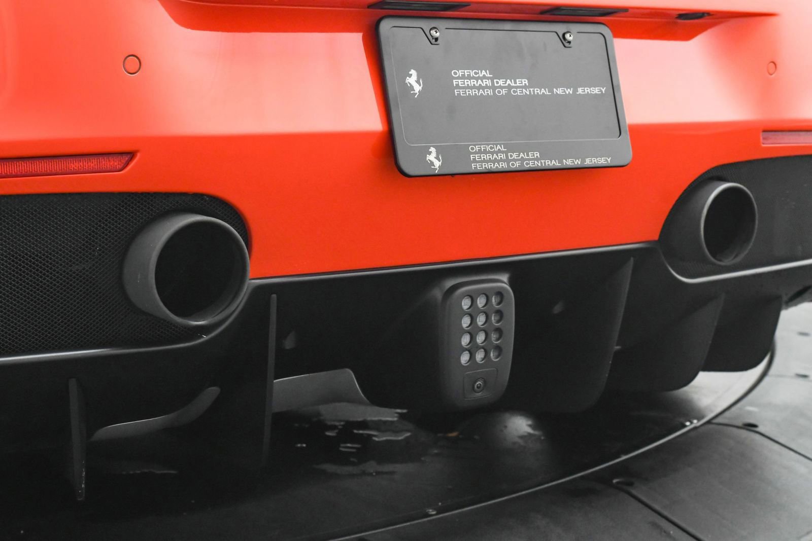 Used 2019 Ferrari 488 Spider image 21