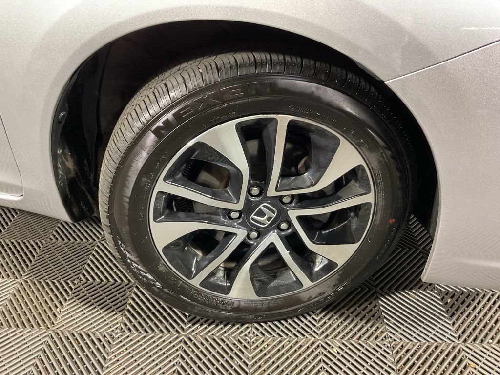 Used 2015 Honda Civic EX image 39