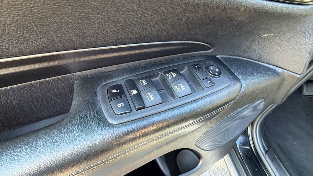 Used 2023 Dodge Durango SXT image 20