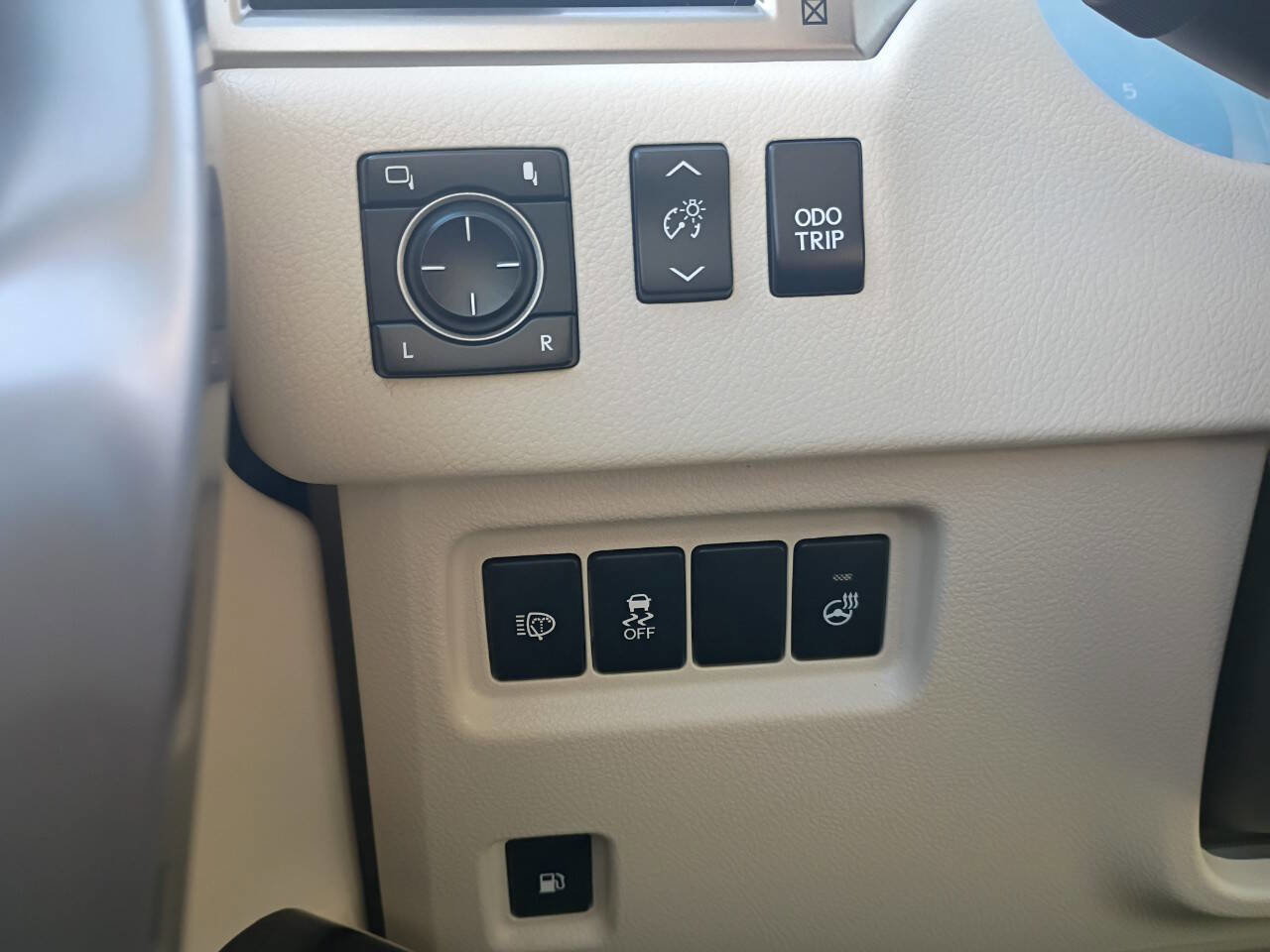 Used 2017 Lexus GX 460 Luxury image 12