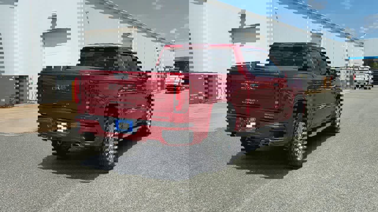 Used 2022 GMC Sierra 1500 Denali w/ Denali Premium Package image 8