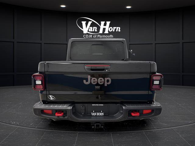 Used 2024 Jeep Gladiator Rubicon w/ Technology Group image 13
