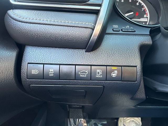 Used 2023 Toyota Camry SE w/ Cold Weather Package image 29