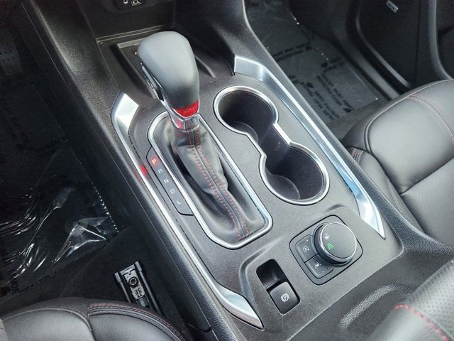 Used 2023 Chevrolet Traverse RS image 24