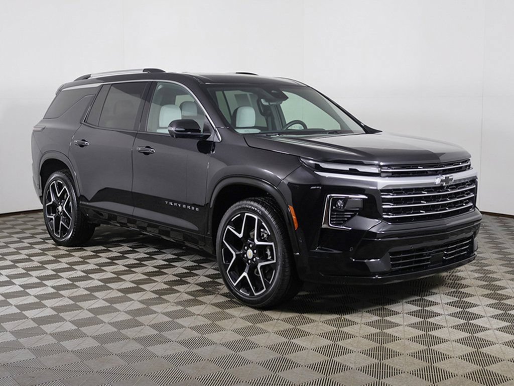 Used 2025 Chevrolet Traverse High Country w/ LPO, Cargo Package AWD/4WD image 61
