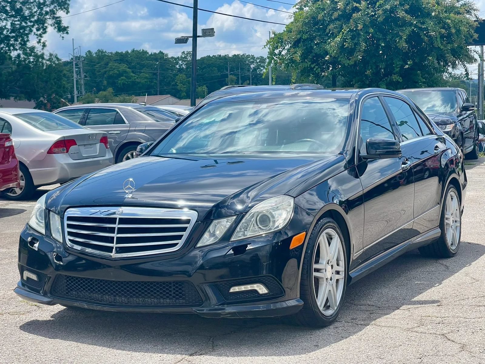 Used 2010 Mercedes-Benz E 350 Sedan image 1