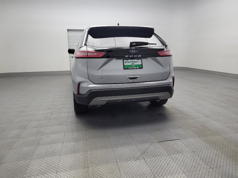 Used 2024 Ford Edge SEL image 6