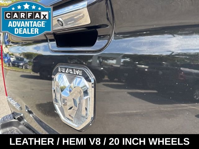 Used 2022 RAM 1500 Laramie AWD/4WD image 11