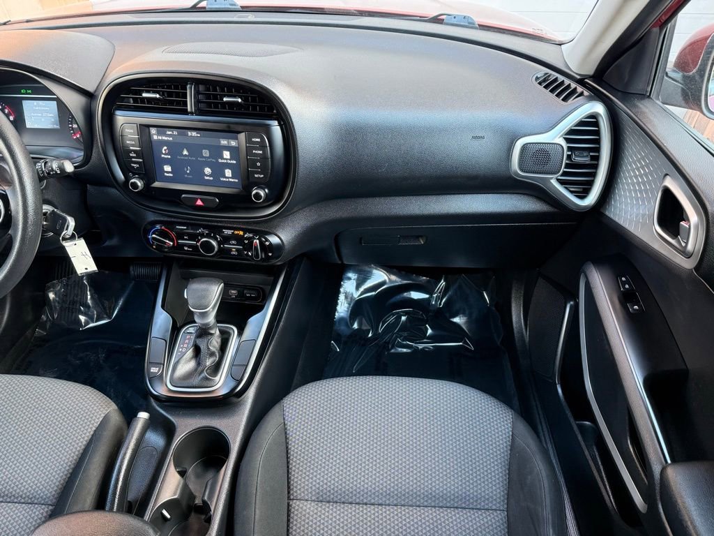Used 2020 Kia Soul LX FWD image 24