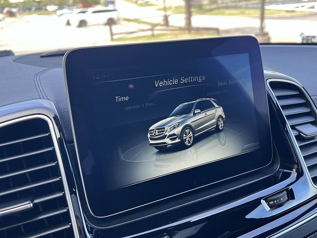 Used 2016 Mercedes-Benz GLE 400 4MATIC image 16