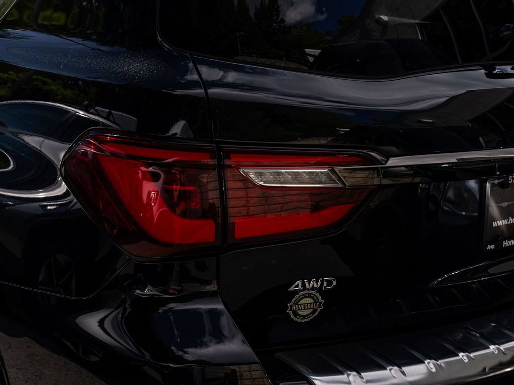 Used 2024 INFINITI QX80 Sensory AWD/4WD image 41