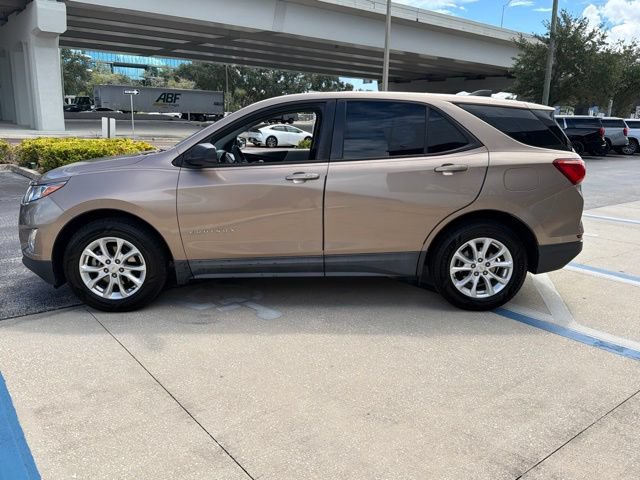 Used 2018 Chevrolet Equinox LS FWD image 4