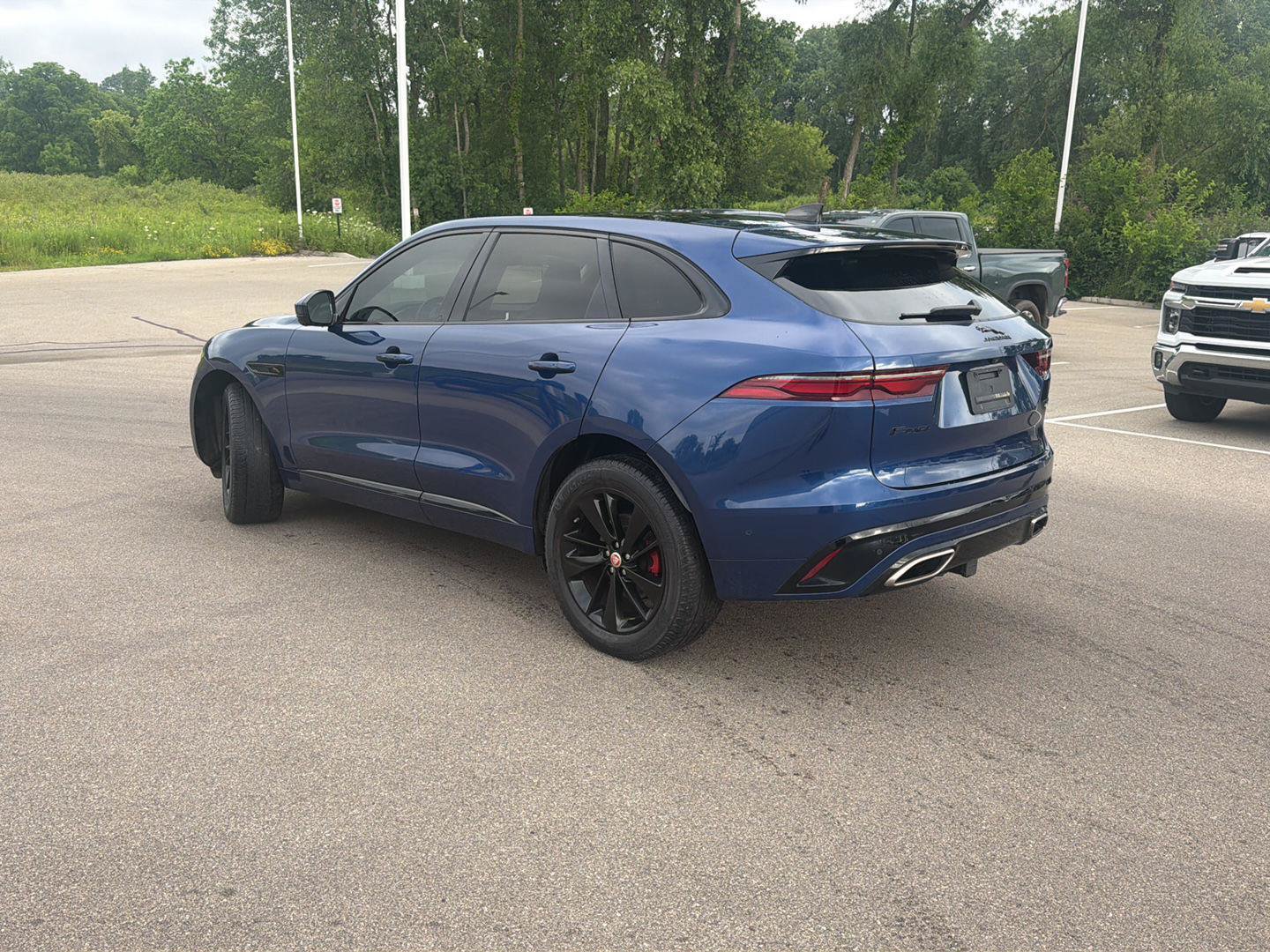 Used 2021 Jaguar F-PACE R-Dynamic S AWD/4WD image 3