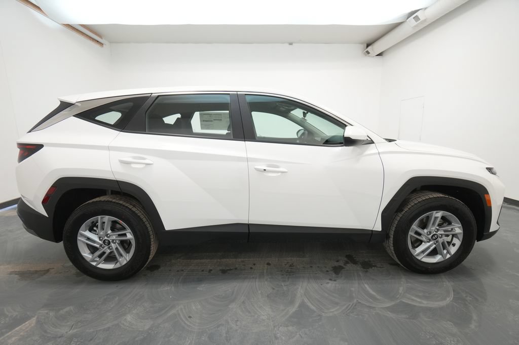 New 2026 Hyundai Tucson SE AWD/4WD image 10