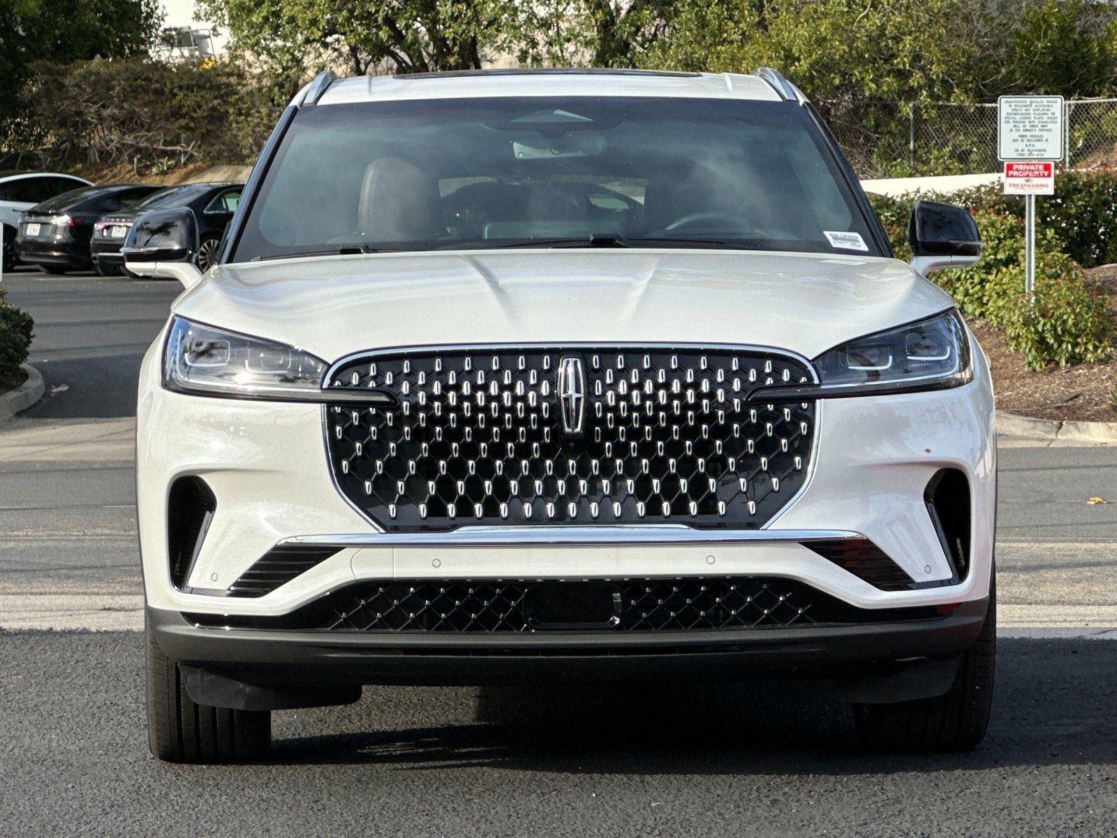 New 2025 Lincoln Aviator Reserve w/ Equipment Group 201A image 9