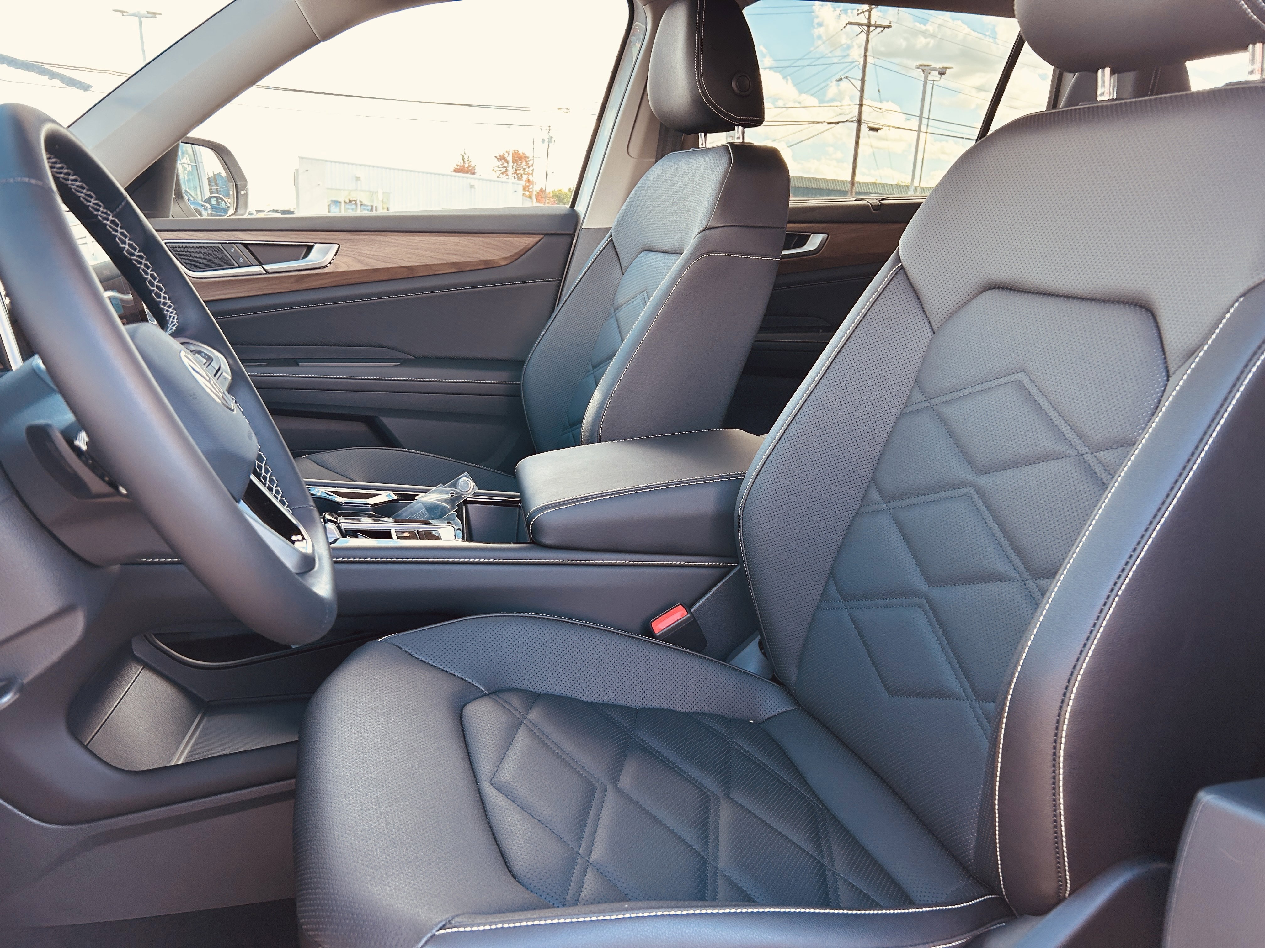 New 2026 Volkswagen Atlas SE image 21