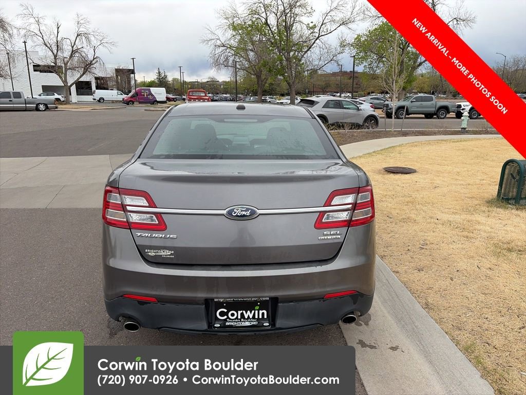Used 2013 Ford Taurus SEL image 6