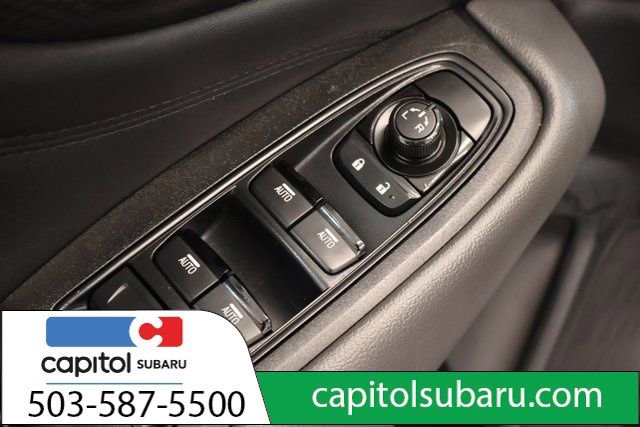 Used 2025 Subaru Outback Wilderness AWD/4WD image 11