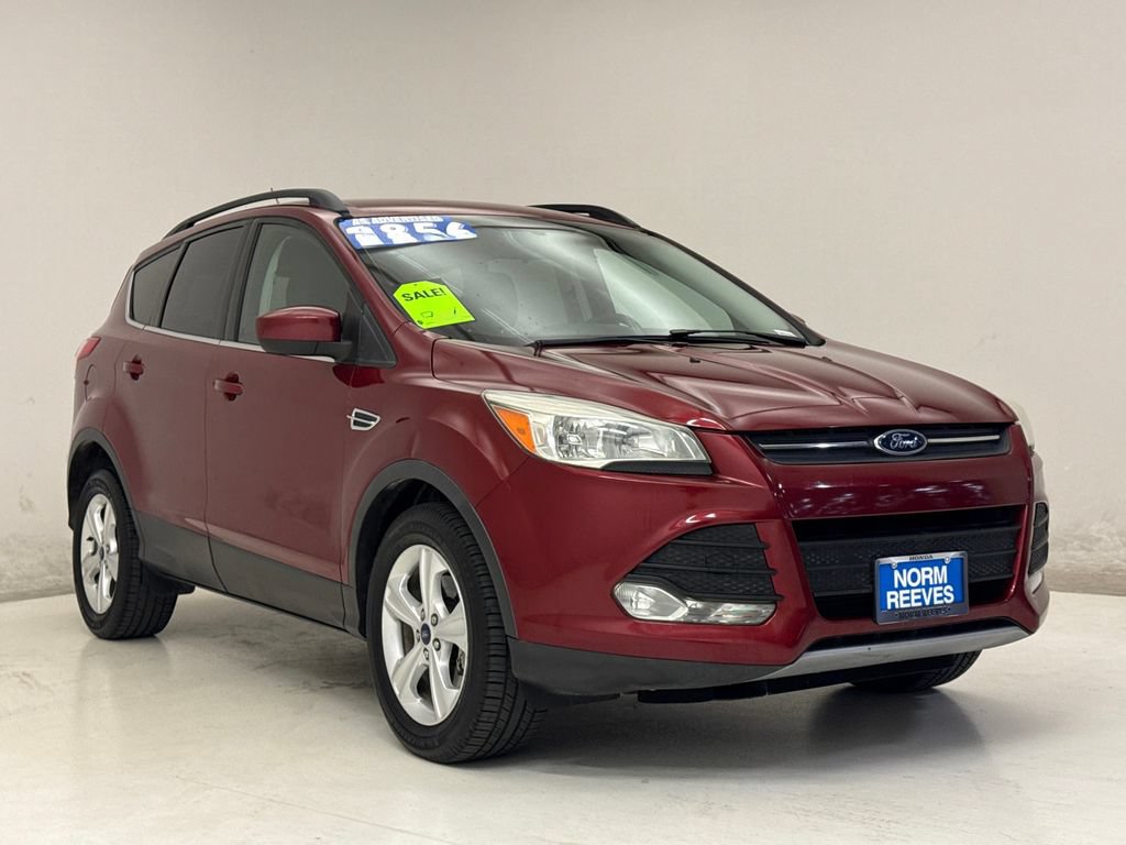 Used 2016 Ford Escape SE w/ Equipment Group 201A FWD image 4