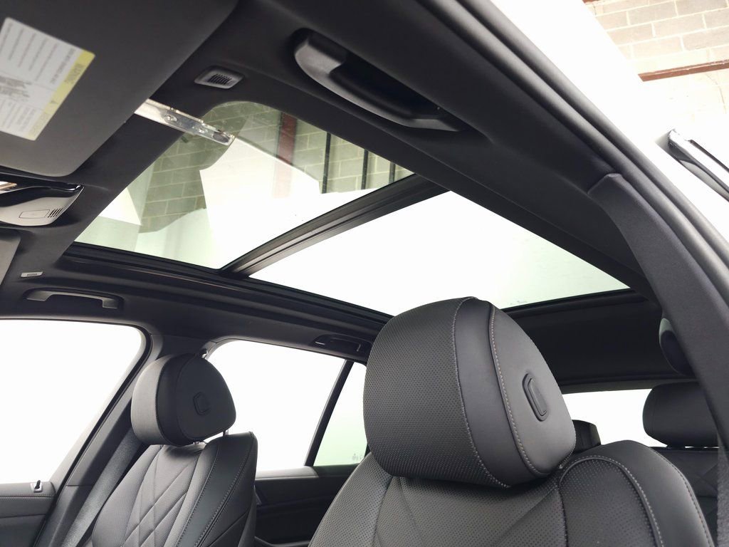 Used 2026 BMW X5 xDrive40i w/ Premium Package AWD/4WD image 13