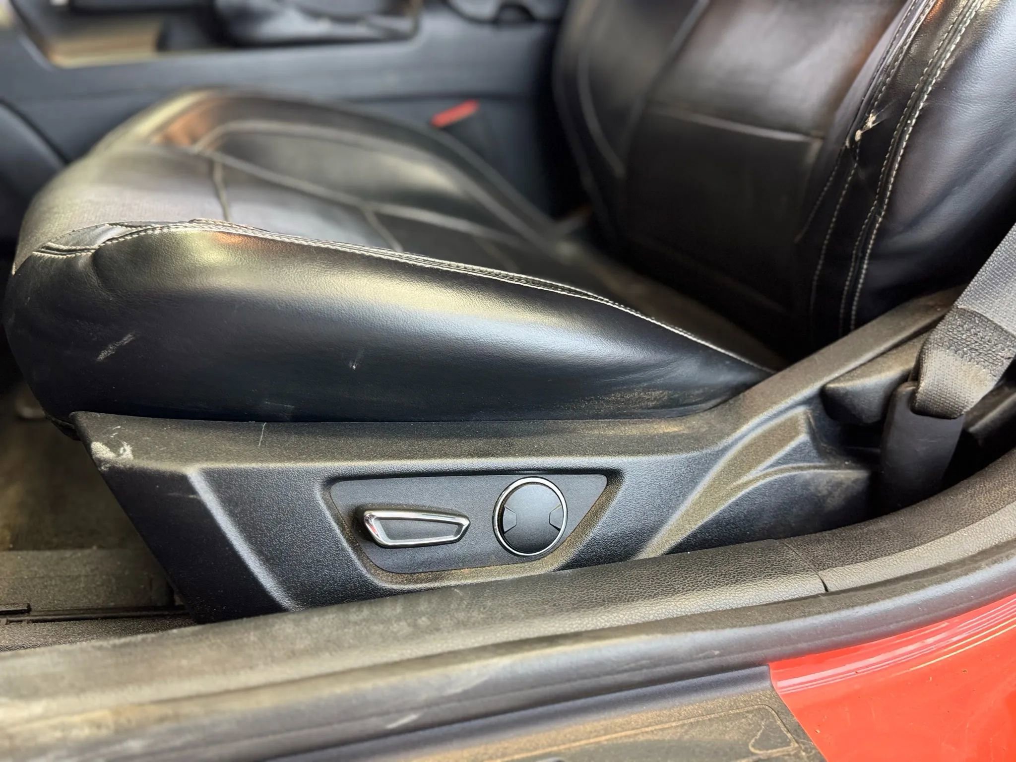 Used 2015 Ford Mustang Premium w/ Equipment Group 201A RWD image 10