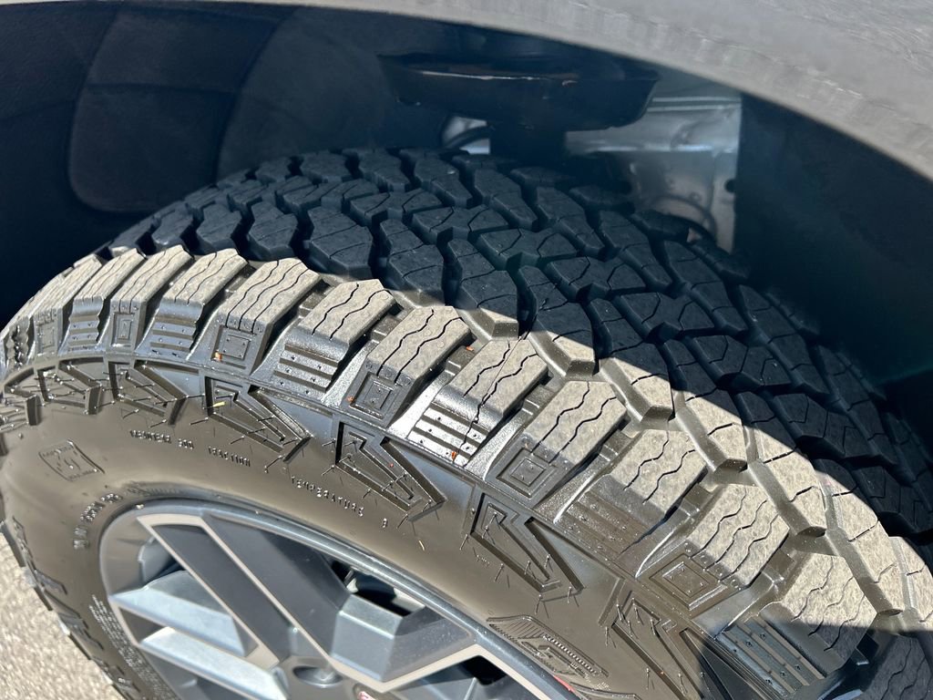 New 2026 GMC Terrain AT4 image 10