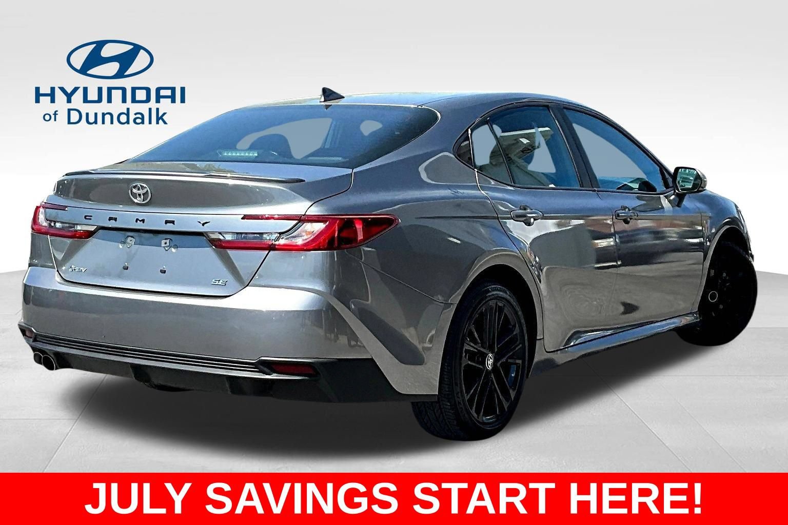 Used 2025 Toyota Camry LE FWD image 7