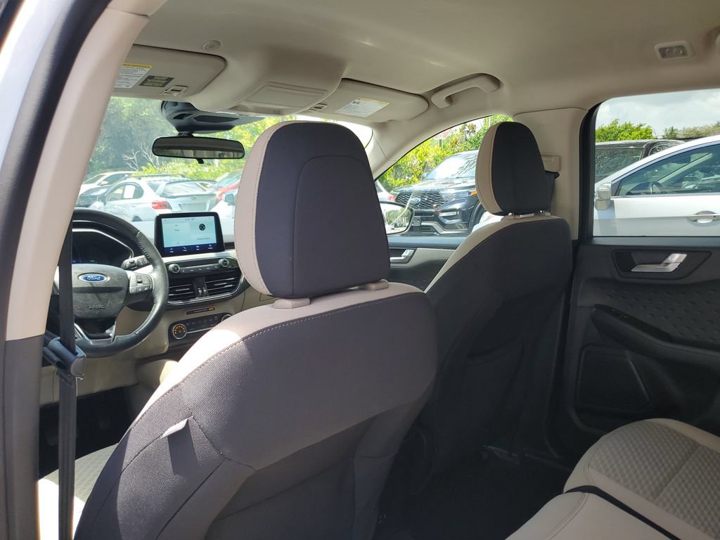 Used 2020 Ford Escape SE Sport FWD image 15