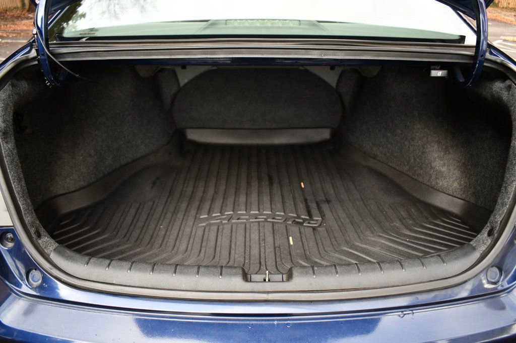 Used 2013 Honda Accord LX image 9