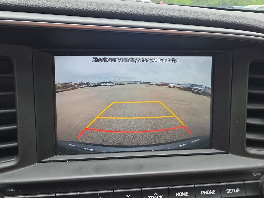 Used 2020 Hyundai Elantra Value Edition w/ Cargo Package (C1) FWD image 21