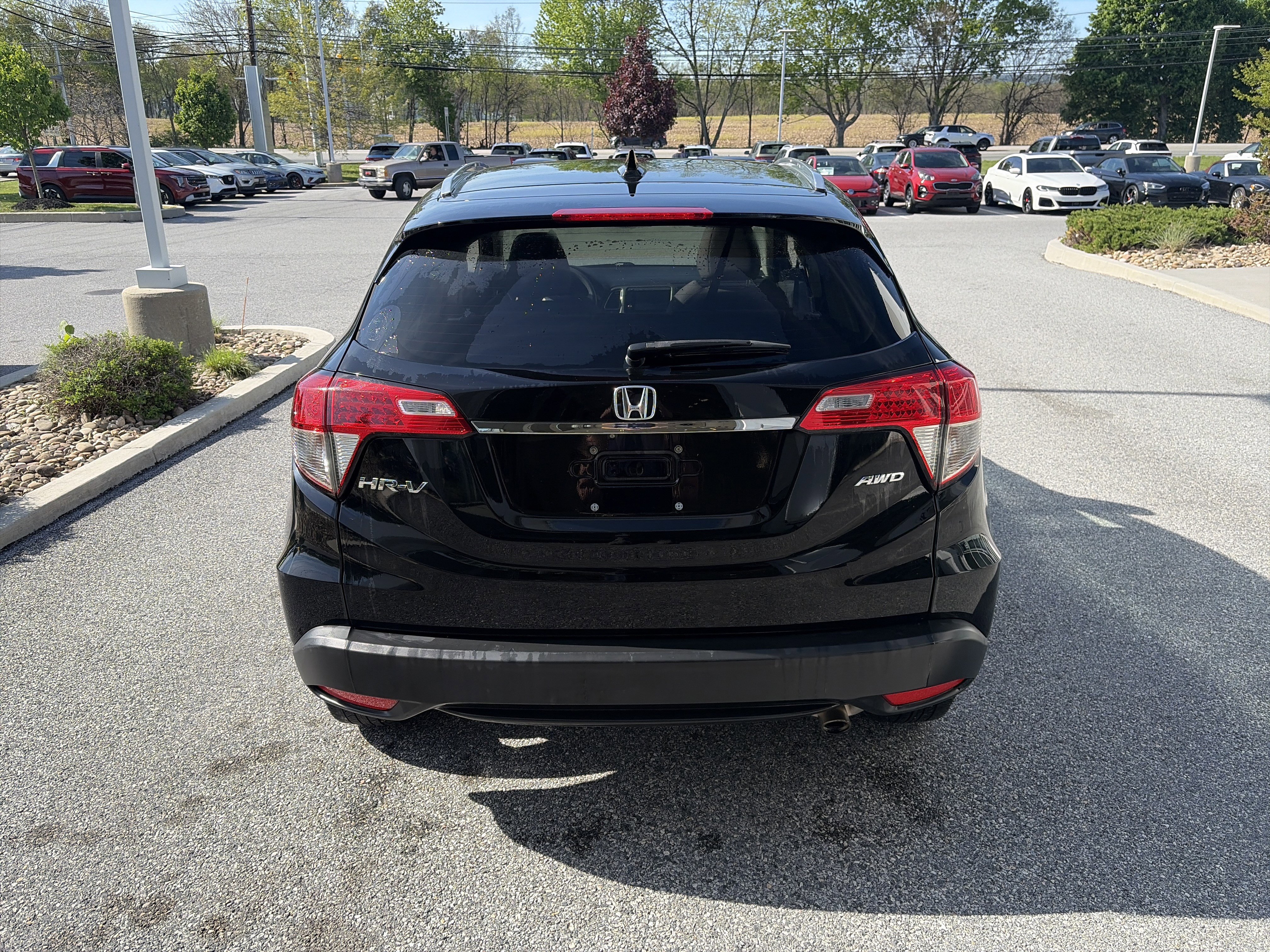 Used 2021 Honda HR-V EX image 11