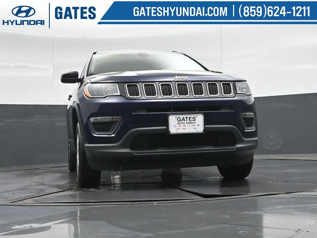 Used 2018 Jeep Compass Sport image 38