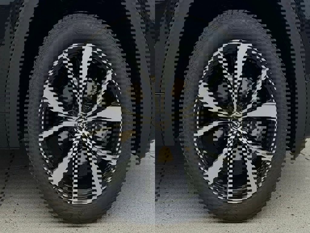 New 2026 Volkswagen Atlas Cross Sport SEL Premium R-Line image 8