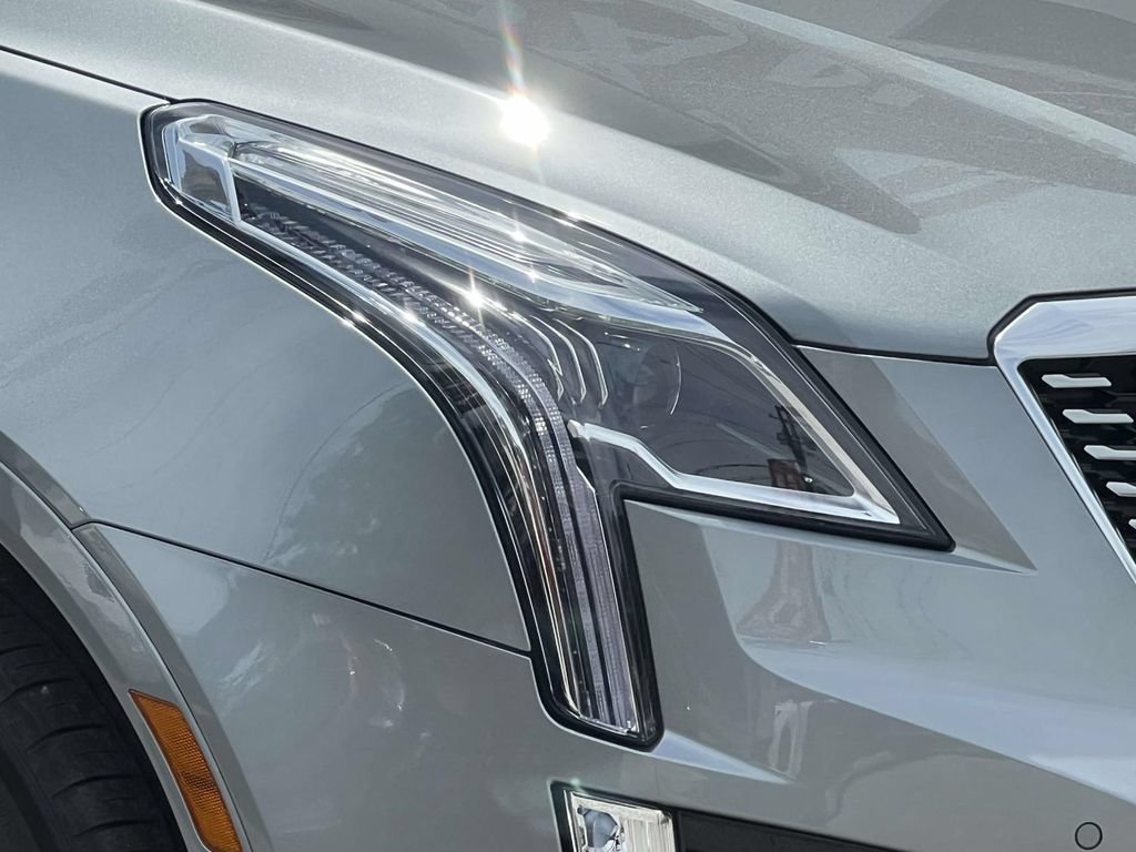 Used 2023 Cadillac XT5 Luxury AWD/4WD image 9