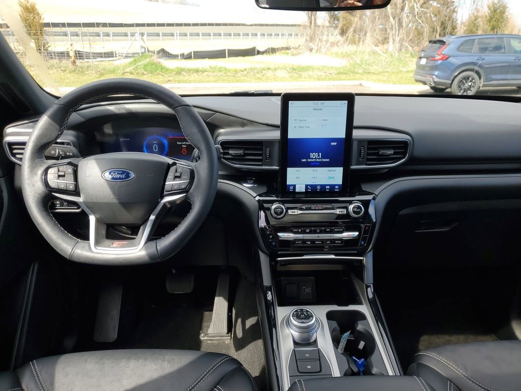 Used 2023 Ford Explorer ST w/ Equipment Group 401A image 15