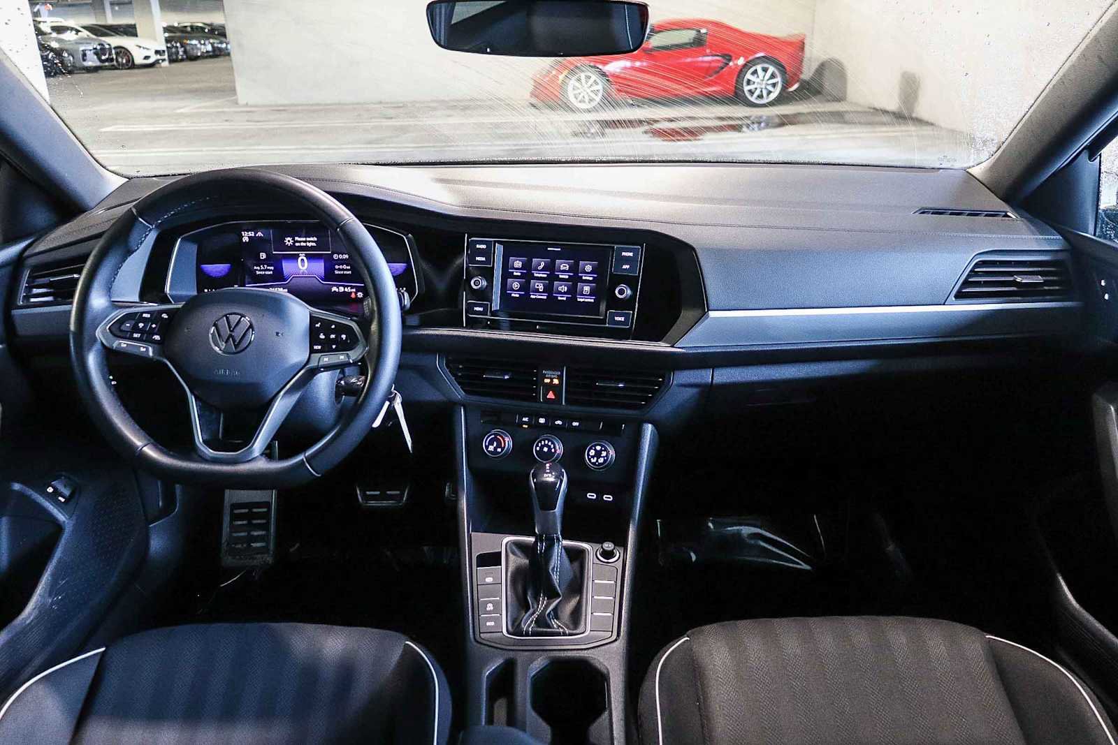 Certified 2023 Volkswagen Jetta Sport image 12