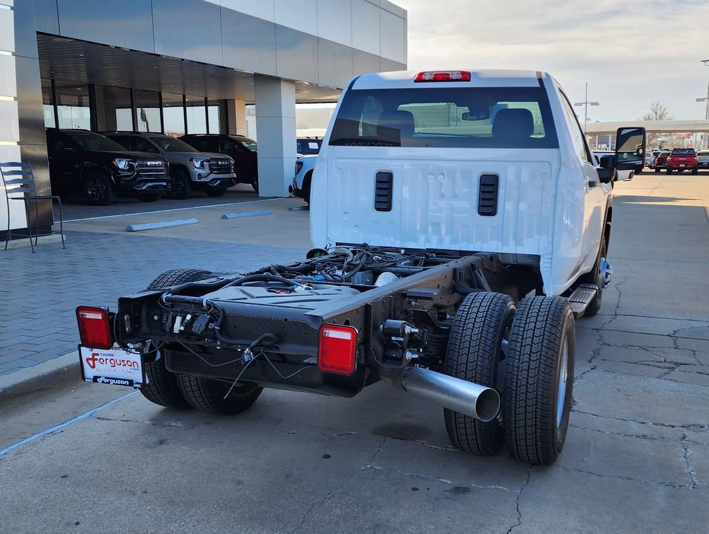New 2026 GMC Sierra 3500 Pro w/ Convenience Package image 3