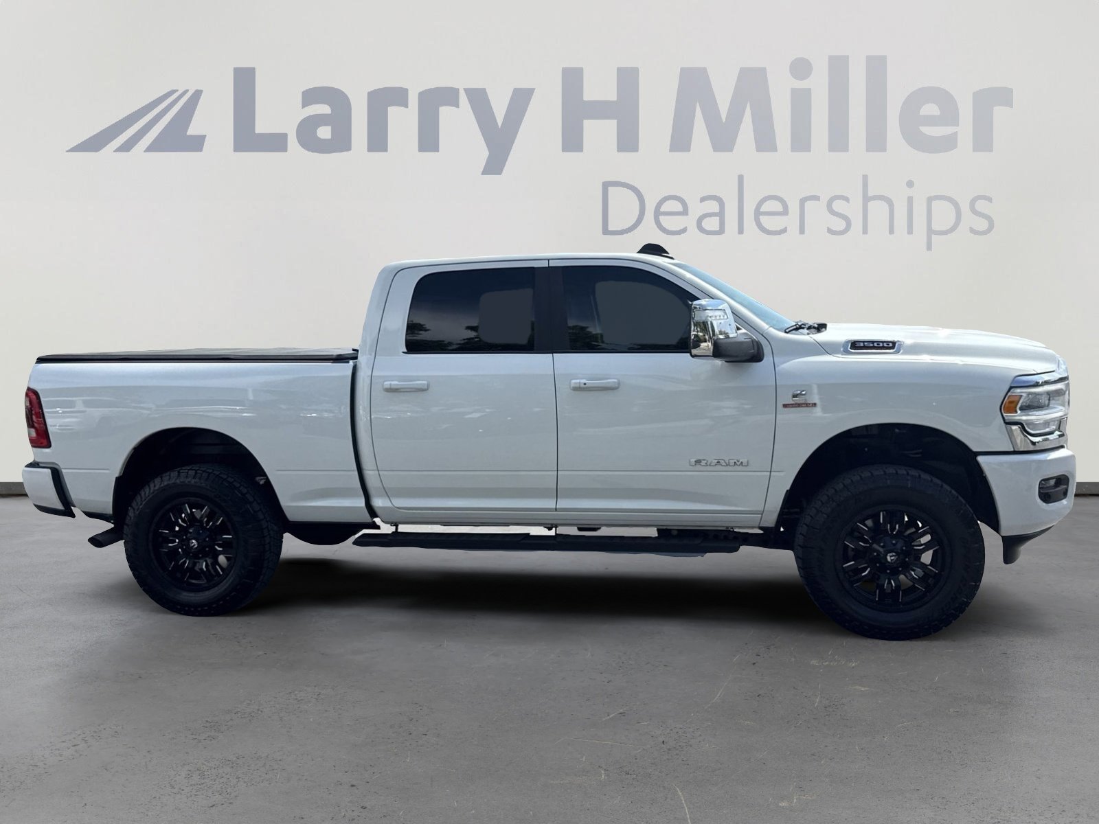 Certified 2024 RAM 3500 Laramie image 9