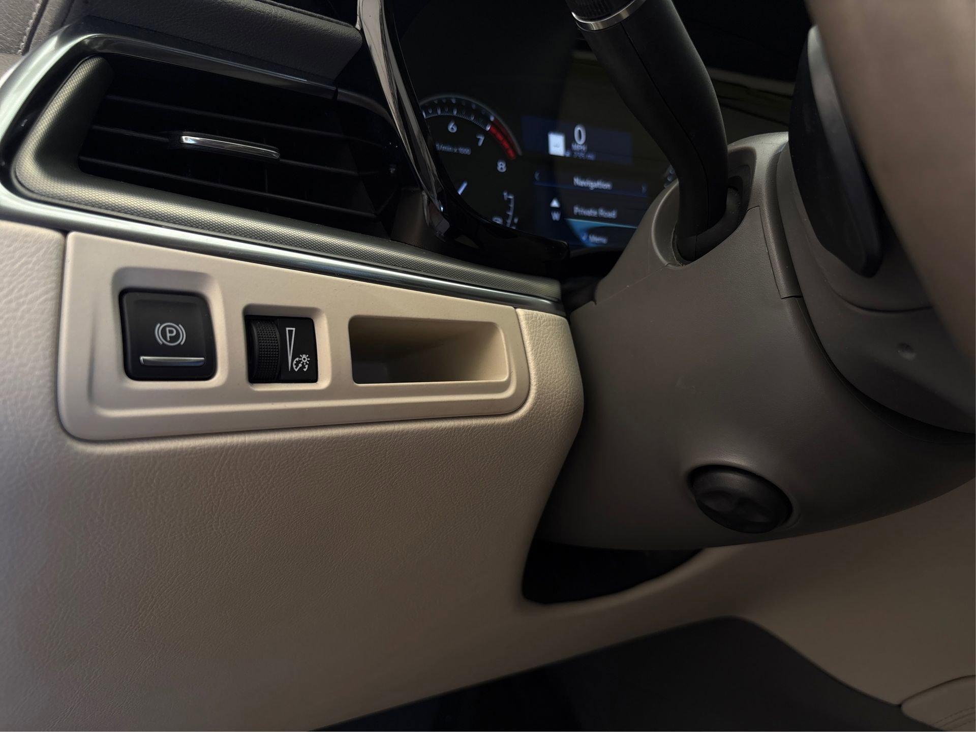 Certified 2024 Cadillac XT5 Premium Luxury image 20