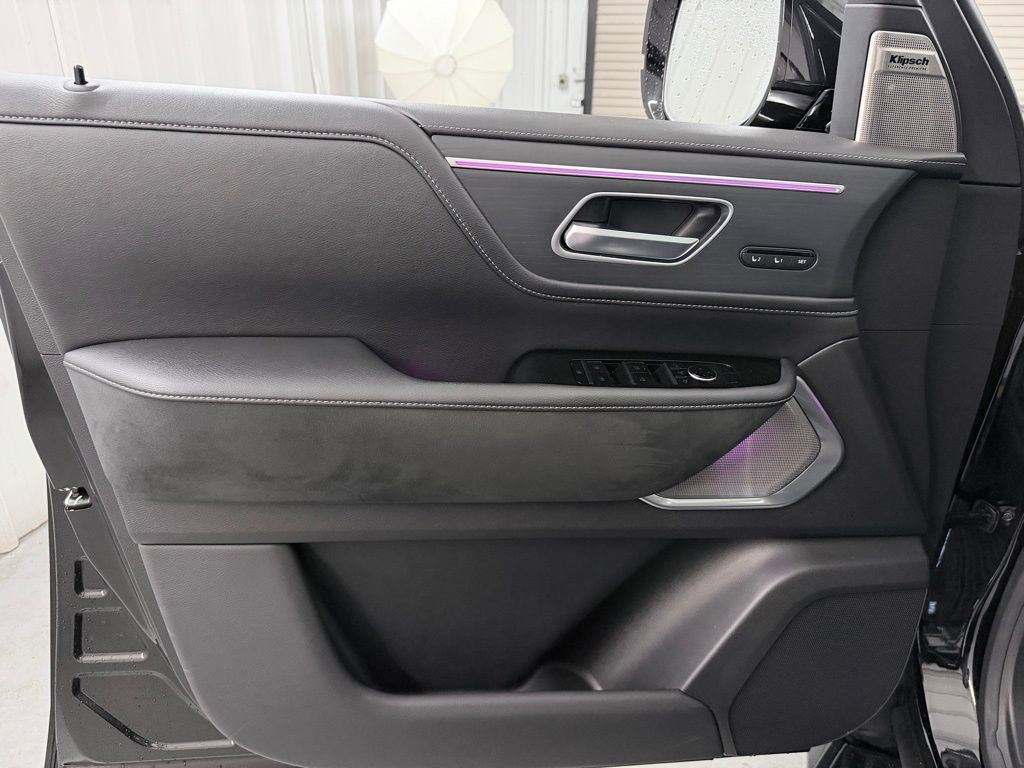 Certified 2025 INFINITI QX80 Sensory AWD/4WD image 16