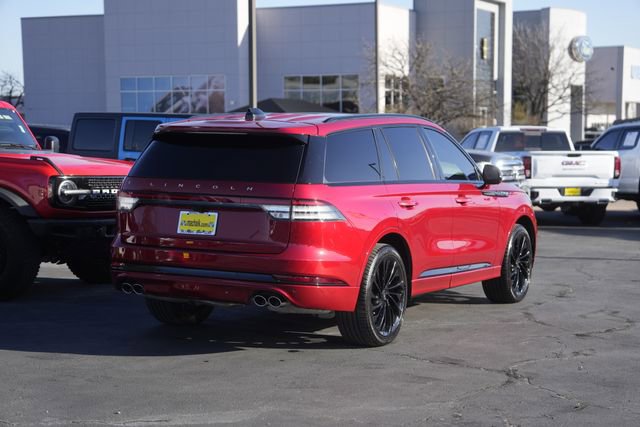 Used 2025 Lincoln Aviator Reserve w/ Equipment Group 201A image 6