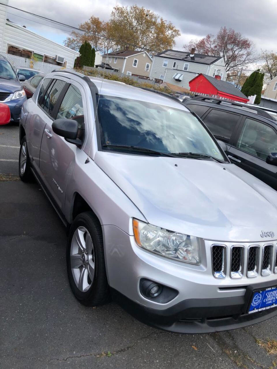 Used 2011 Jeep Compass Latitude image 2