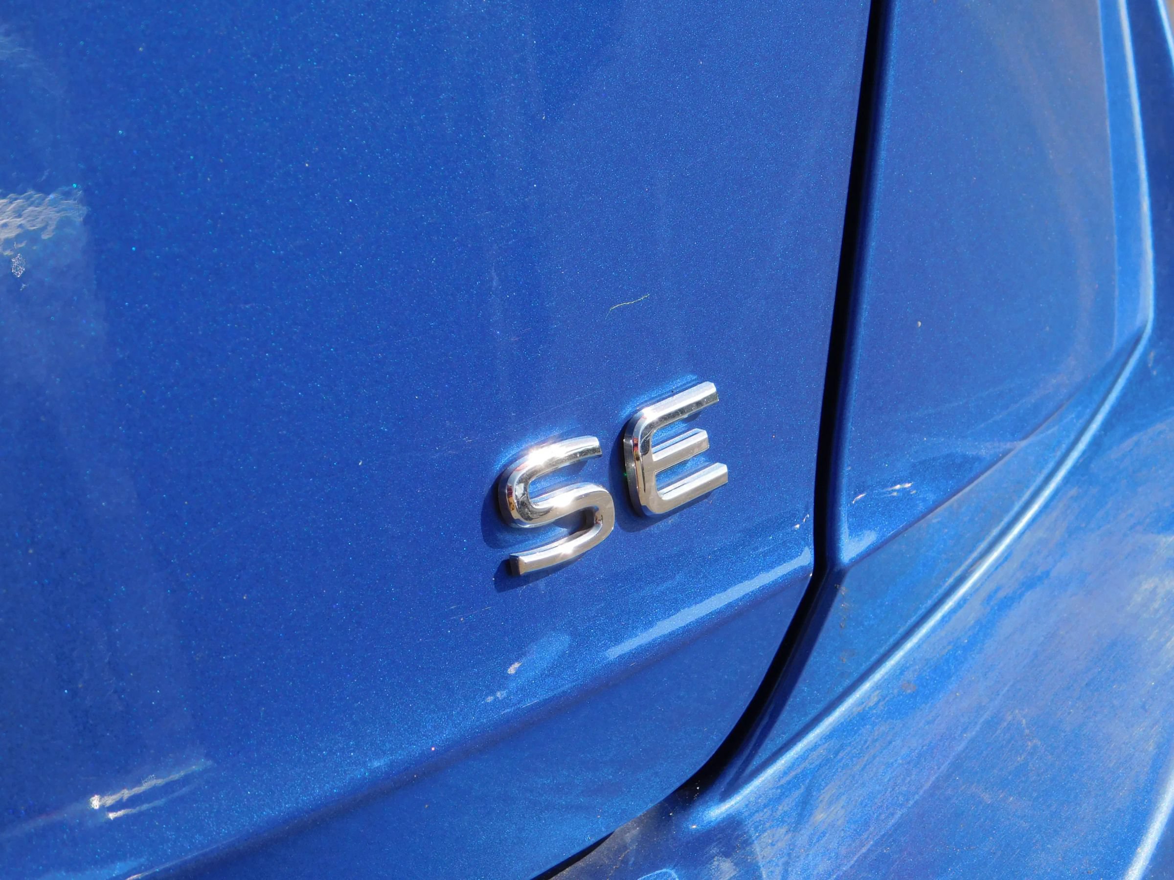 Used 2024 Volkswagen Jetta SE FWD image 8