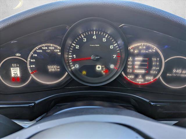 Used 2022 Porsche Panamera image 12