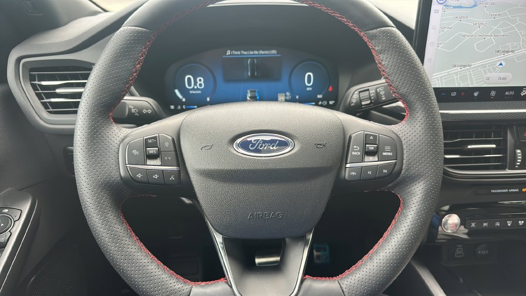 Used 2024 Ford Escape ST-Line Elite w/ Premium Technology Package AWD/4WD image 13
