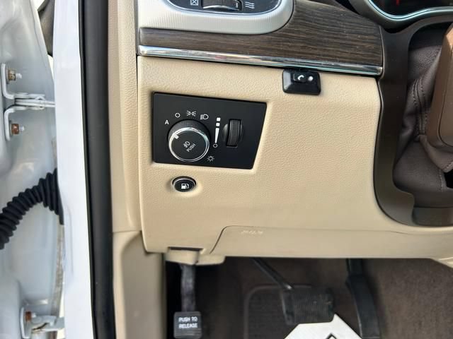 Used 2020 Jeep Grand Cherokee Summit w/ Platinum Series Group AWD/4WD image 24
