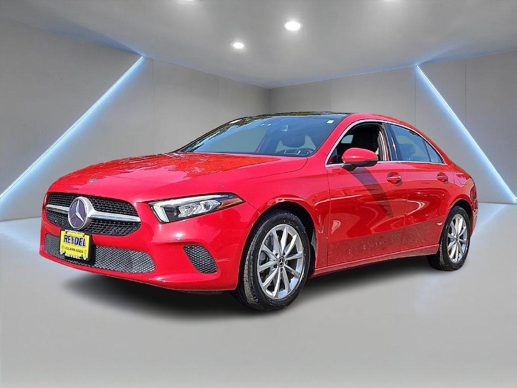 Used 2019 Mercedes-Benz A 220 4MATIC image 1