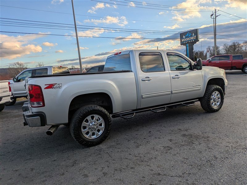 Used 2012 GMC Sierra 2500 SLT w/ SLT Convenience Package image 8