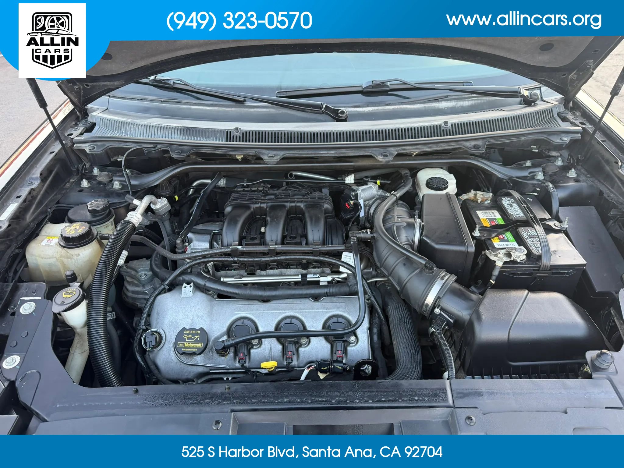 Used 2011 Ford Flex Titanium FWD image 20