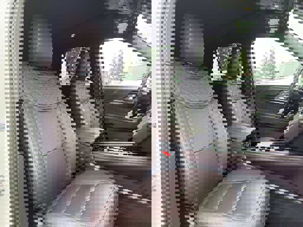 New 2026 Ford Explorer Platinum w/ LUX Leather Package image 27